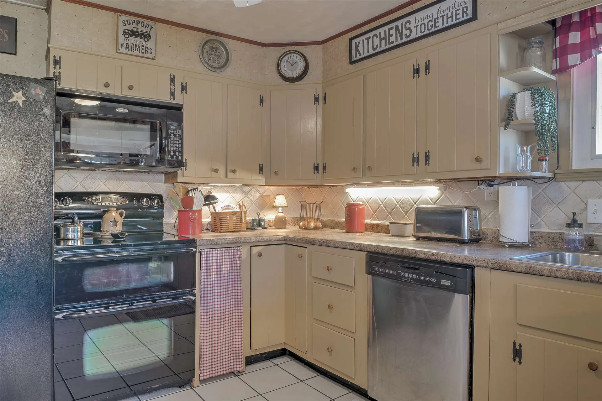 108 Forest Street Keene NH 03431