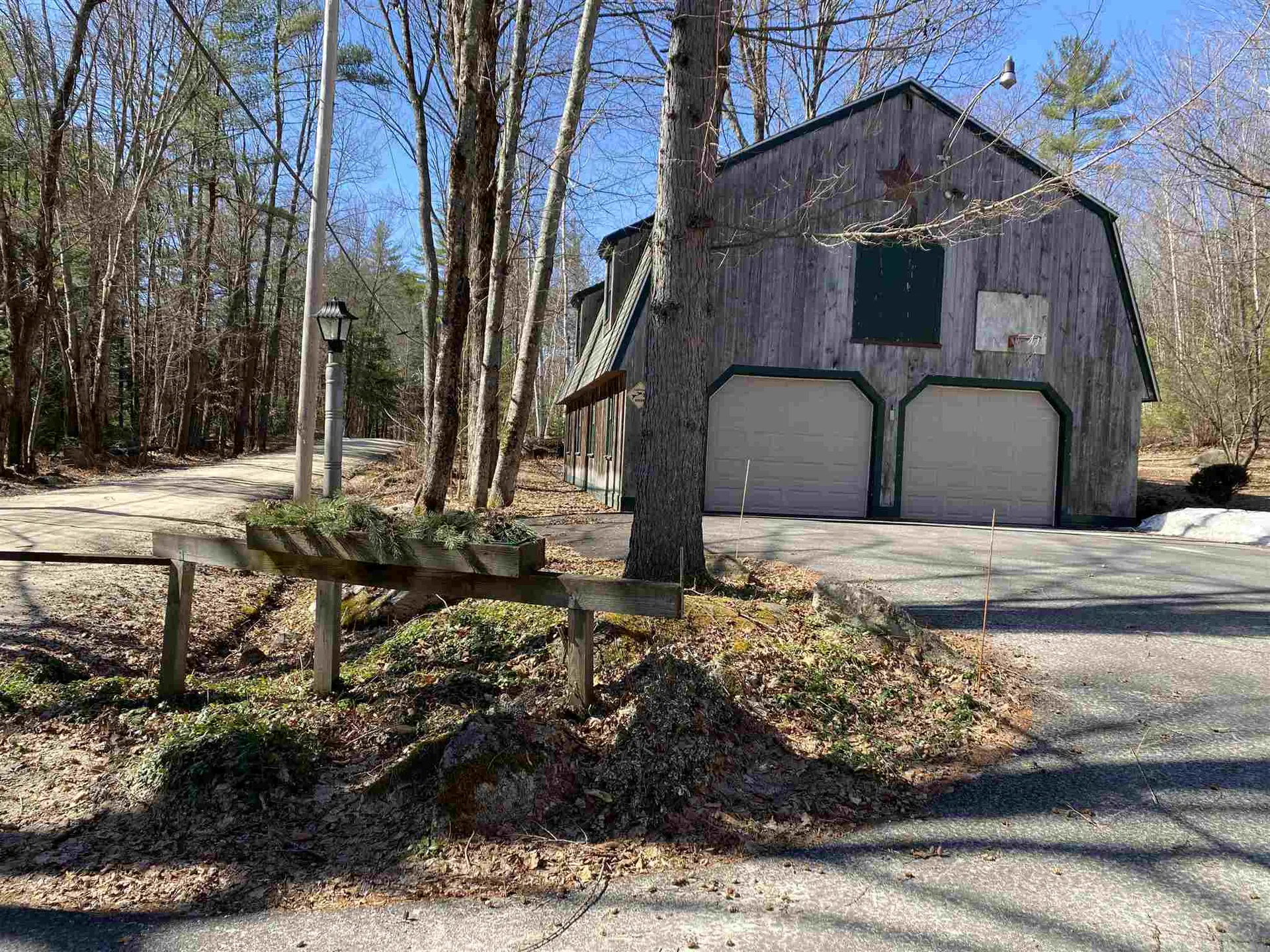 27 Old Fairgrounds Road Bradford NH 03221