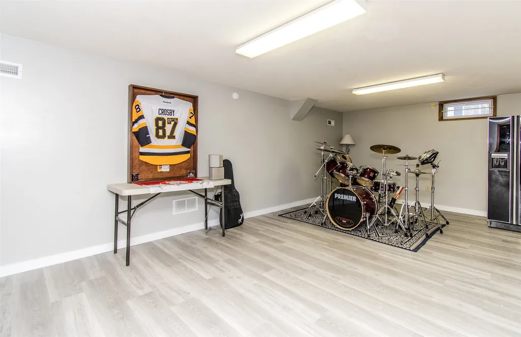 6 Boulder Avenue Rochester NH 03867