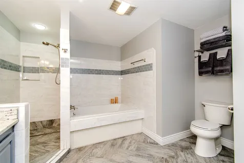 6 Boulder Avenue Rochester NH 03867