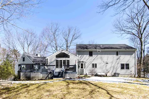 6 Boulder Avenue Rochester NH 03867