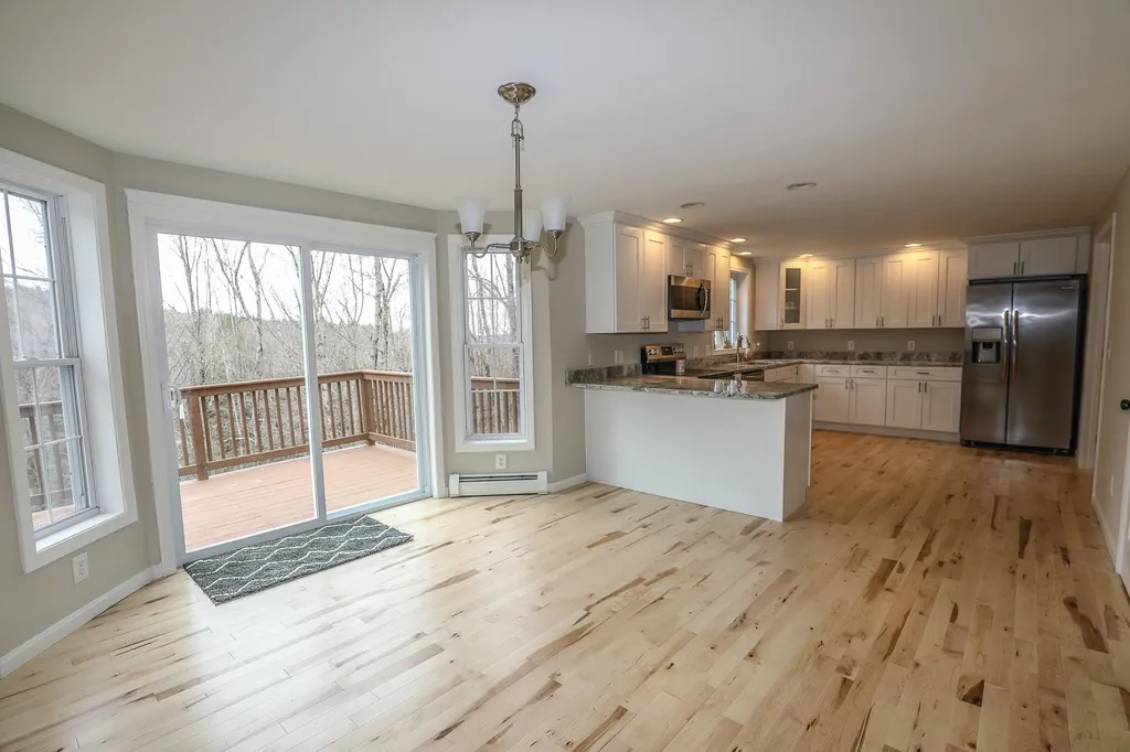 107 Mountain Road Deerfield, NH Real Estate Property MLS 4799607