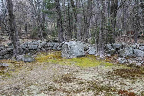 84 High Street Goffstown NH 03045