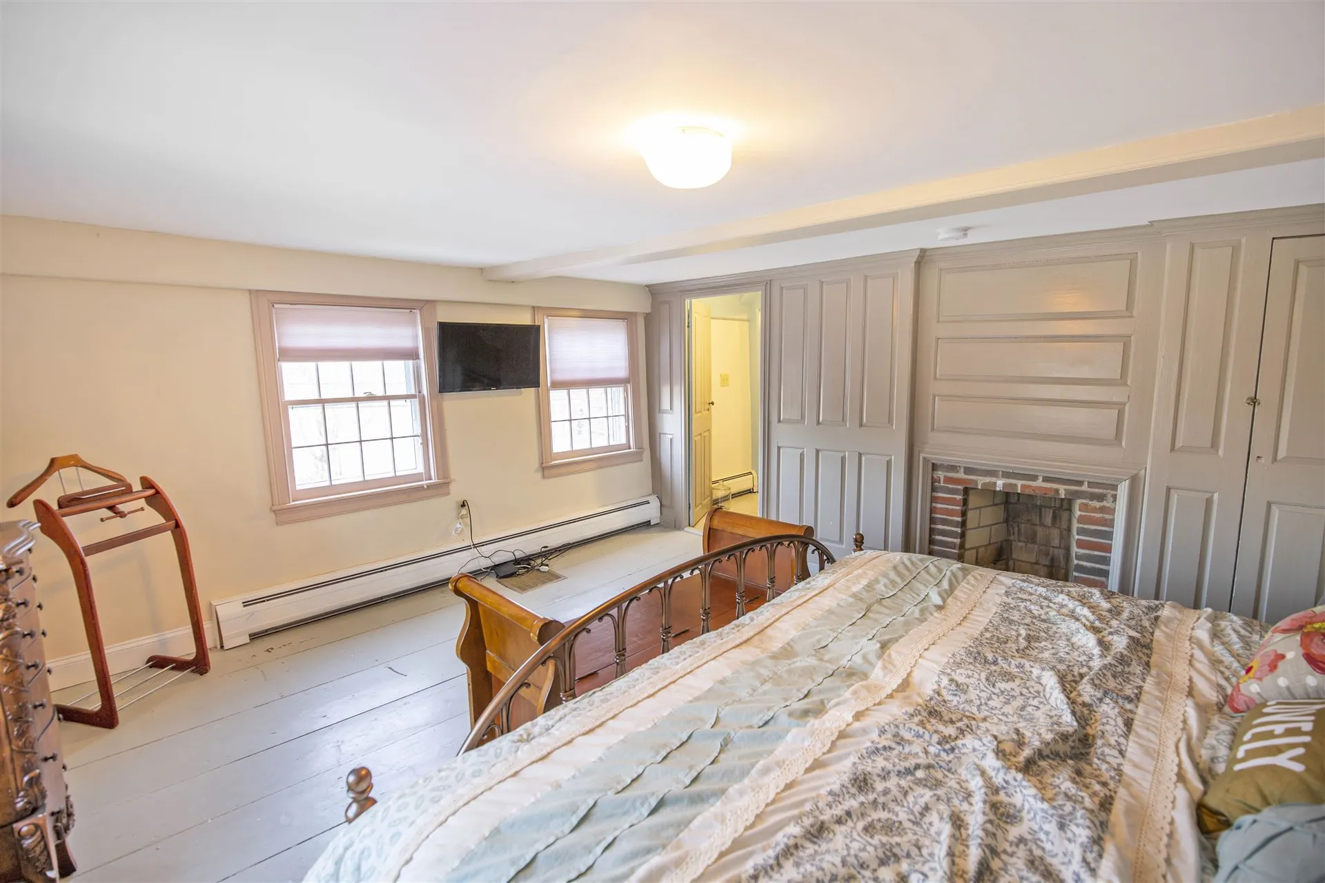 66 Haverhill Road Chester NH 03036