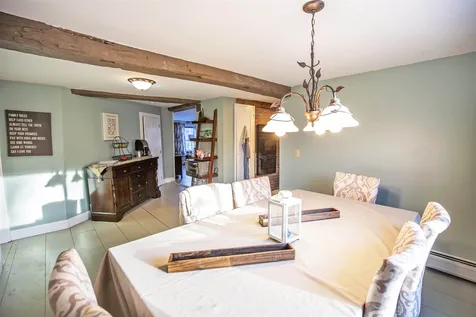 66 Haverhill Road Chester NH 03036