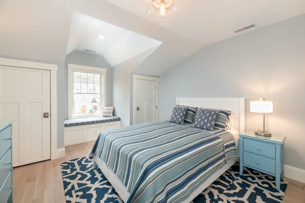 11 Island Drive Laconia NH 03246