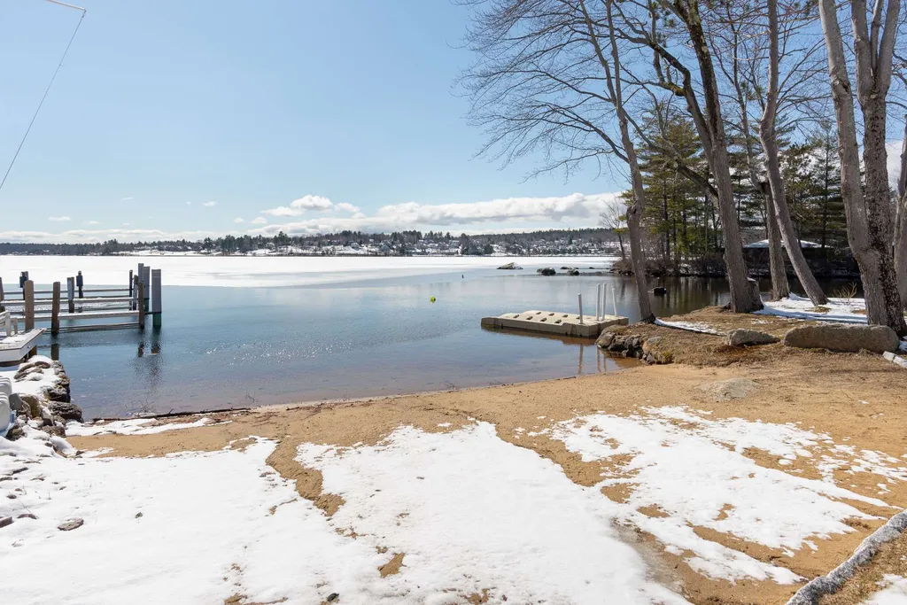 11 Island Drive Laconia NH 03246