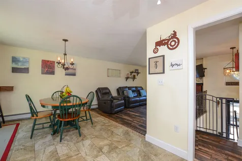 9 Mountain View Lane Rochester NH 03867