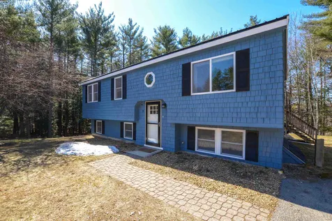 9 Mountain View Lane Rochester NH 03867