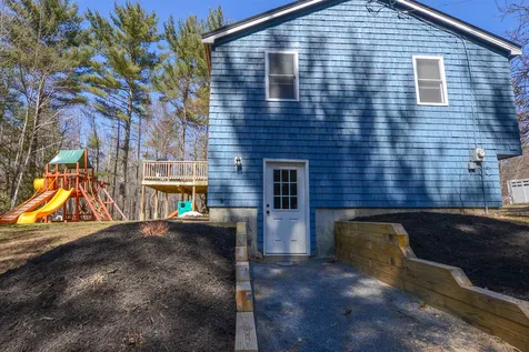 9 Mountain View Lane Rochester NH 03867