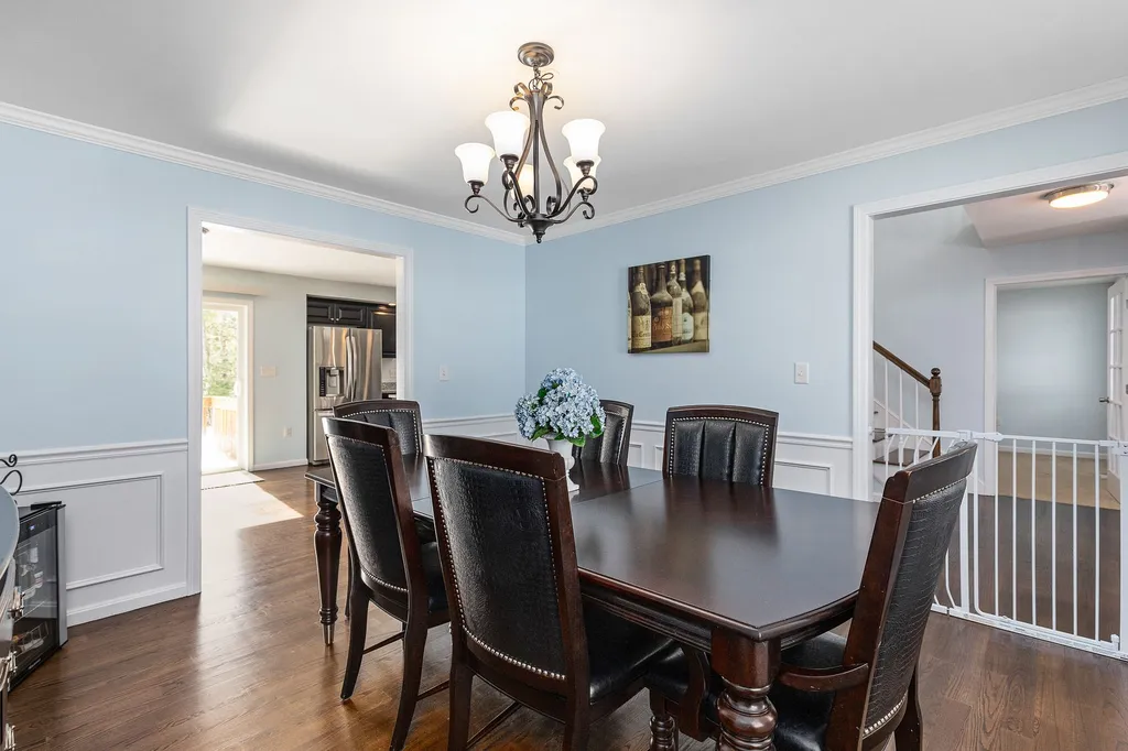 4 Sydney Lane Epping NH 03042
