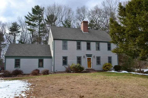 9 Meader Lane Durham NH 03824