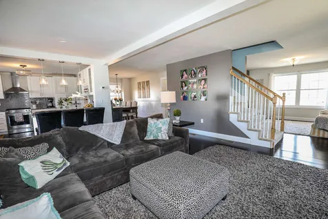 22 Amy Way Concord NH 03303