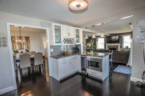 22 Amy Way Concord NH 03303
