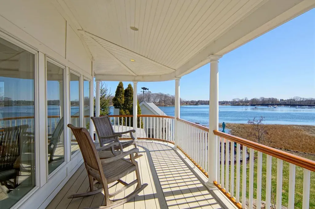 1 Round Island Portsmouth NH 03801
