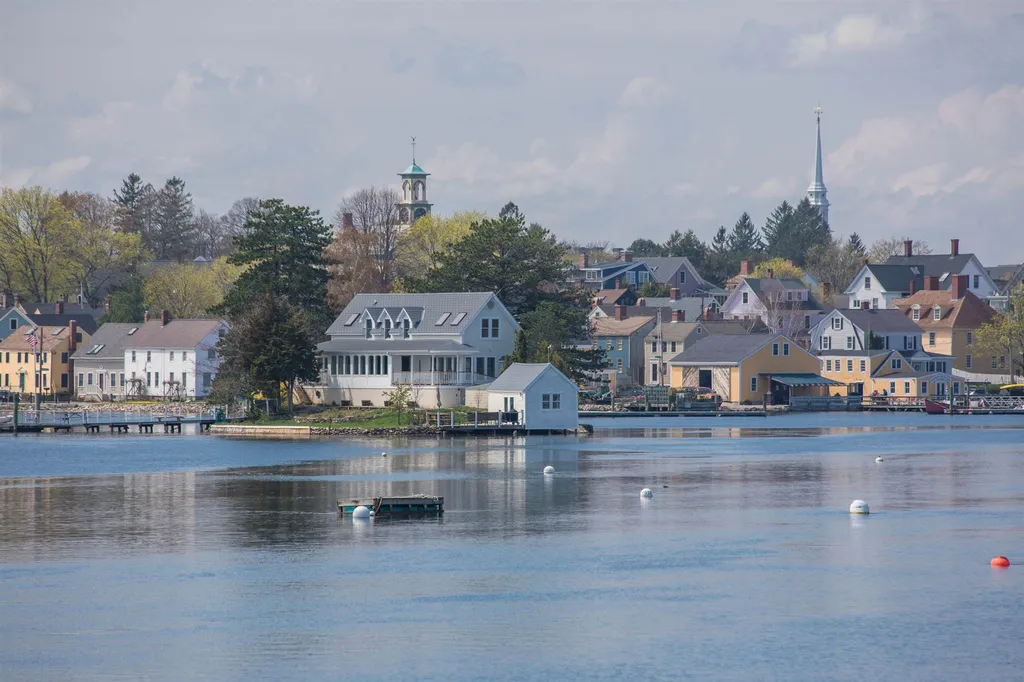 1 Round Island Portsmouth NH 03801