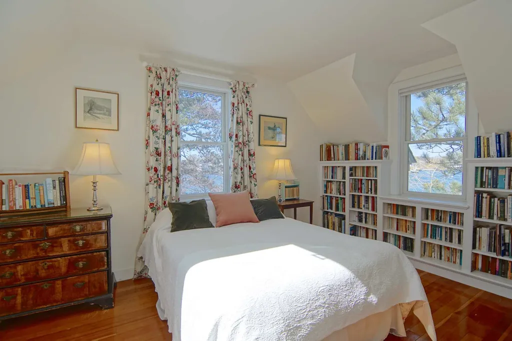 1 Round Island Portsmouth NH 03801