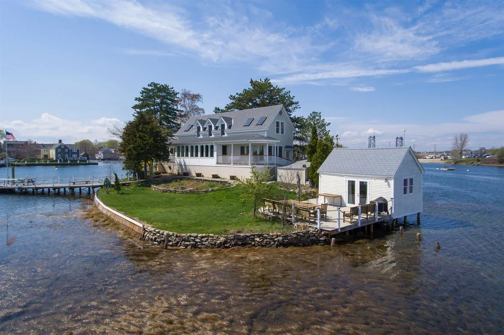 1 Round Island Portsmouth NH 03801