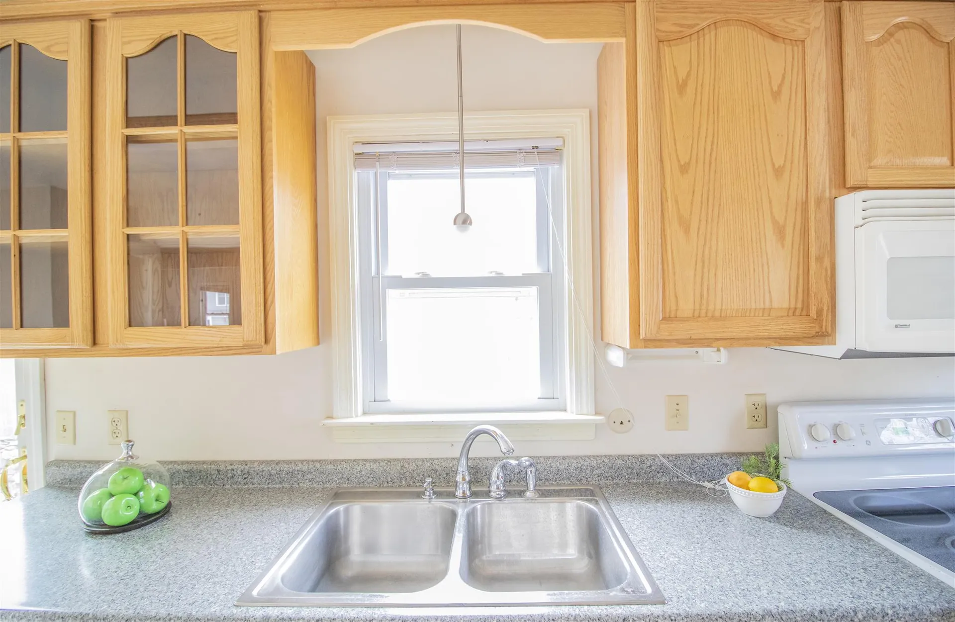 16 Oceanview Avenue Rye NH 03870