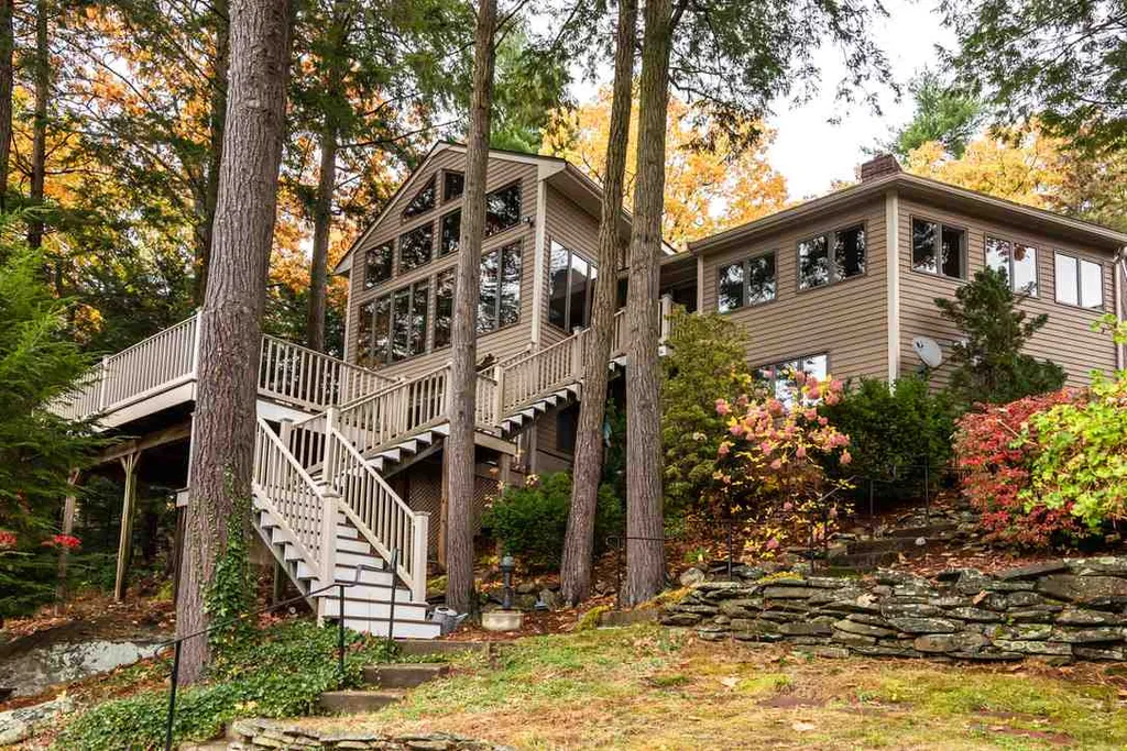 34 Hemlock Shore Drive Atkinson NH 03811