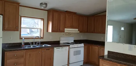81 Bowman Road Alton NH 03809