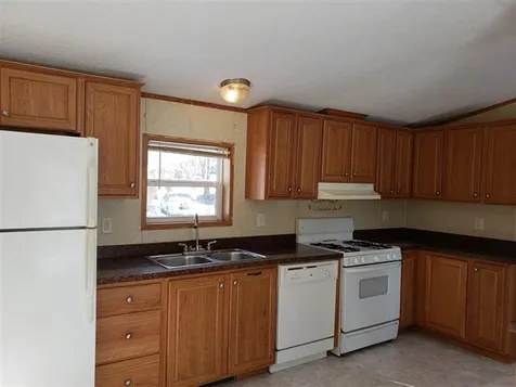 81 Bowman Road Alton NH 03809