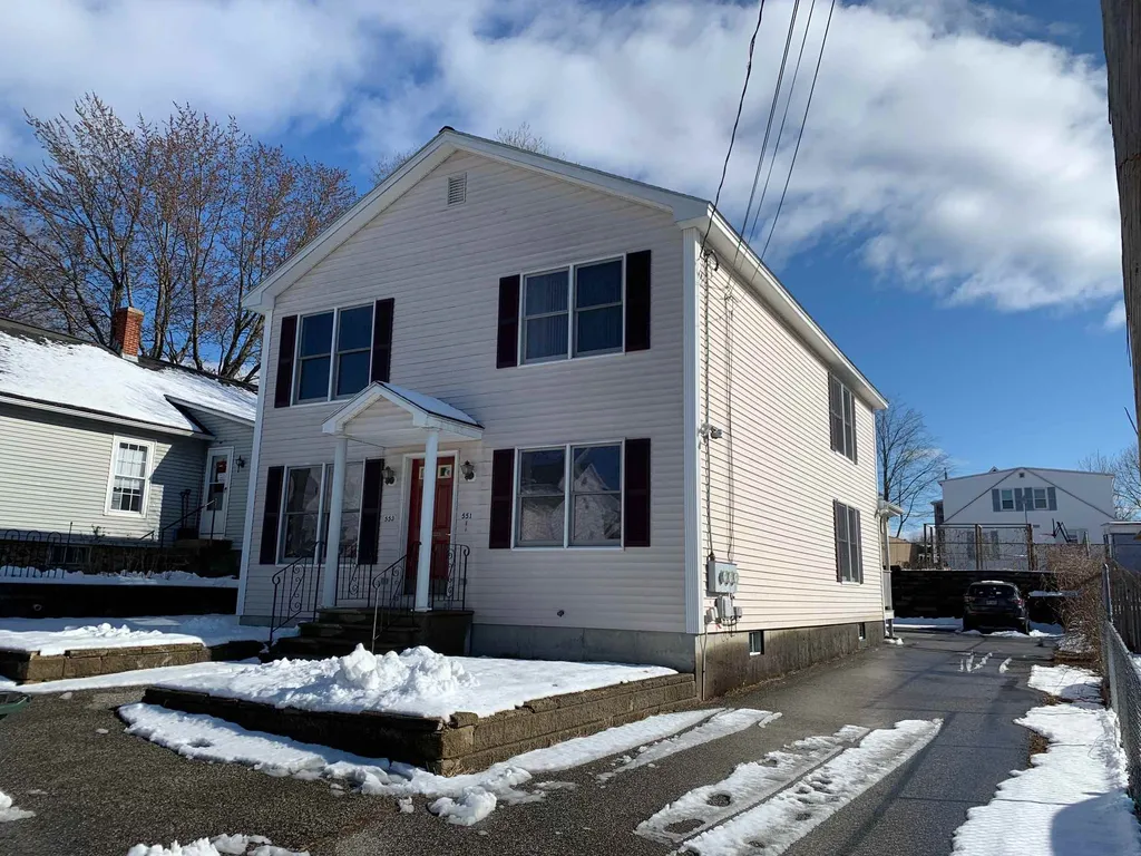 551-553 Dix Street Manchester NH 03103