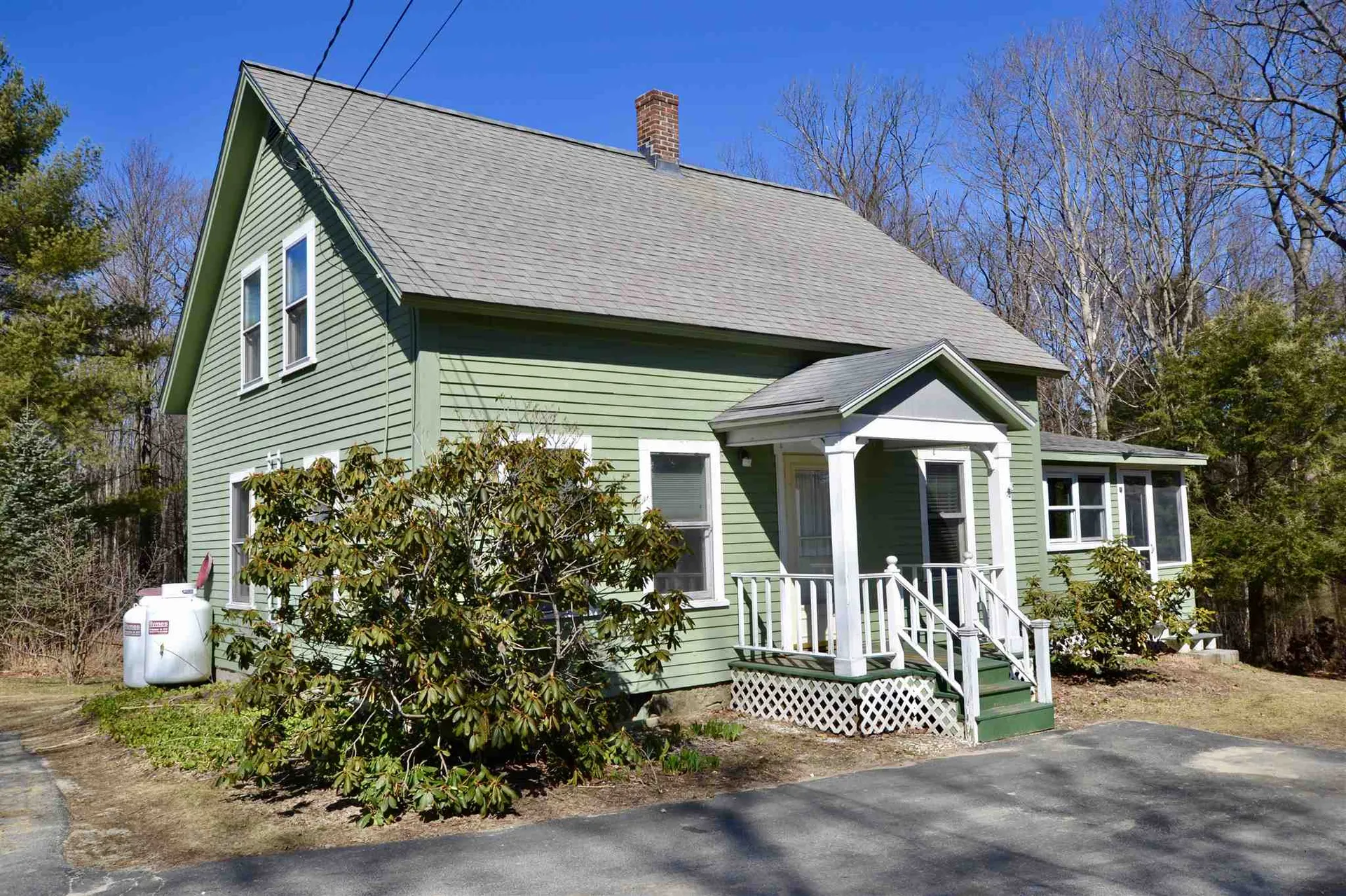9 Wallace Street Antrim NH 03440
