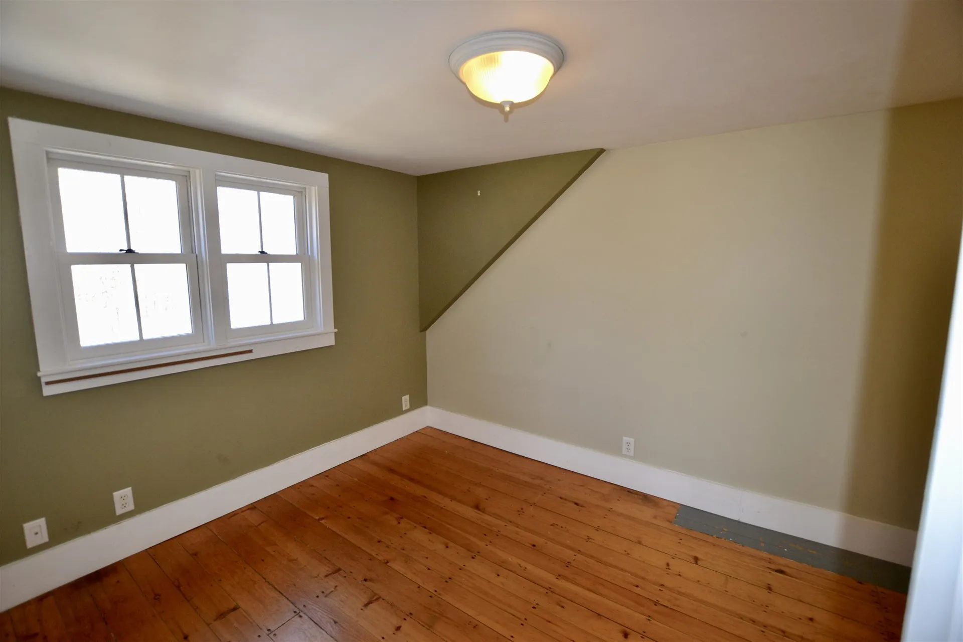 9 Wallace Street Antrim NH 03440