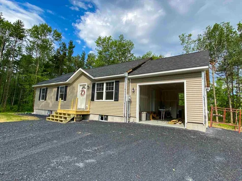 146 Pine Grove Circle North Hero VT 05474
