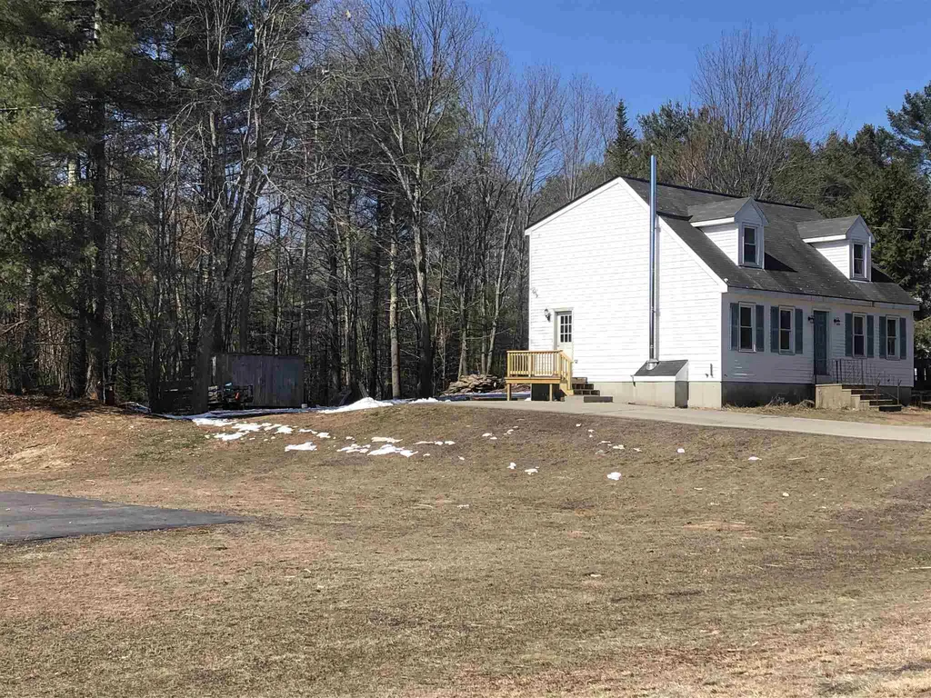2 Gertrude Lane New Durham NH 03855