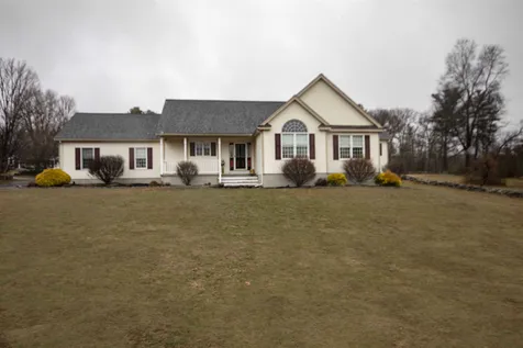 2 Spaulding Hill Road Pelham NH 03076