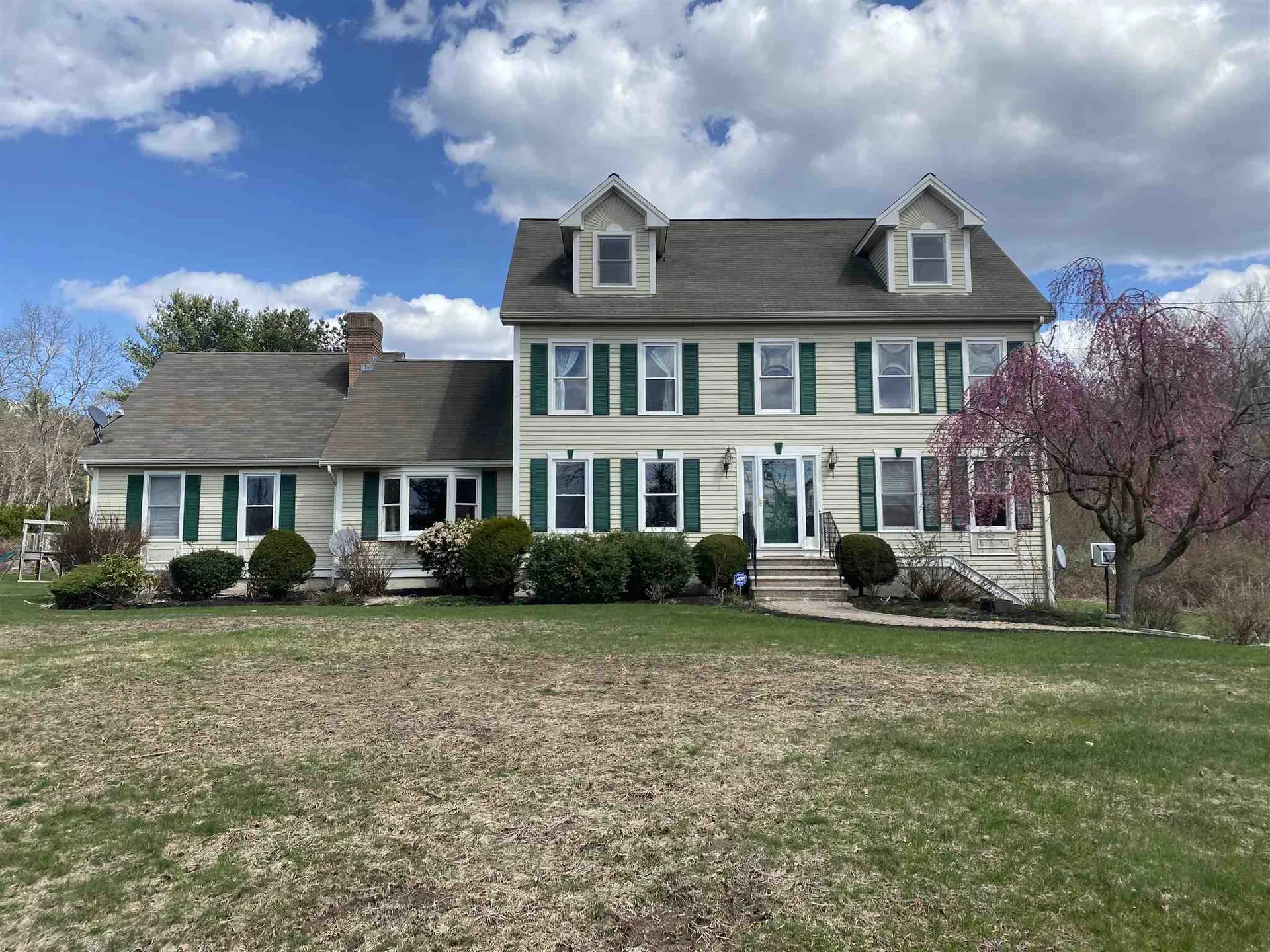 3 Ganley Drive Salem NH 03079