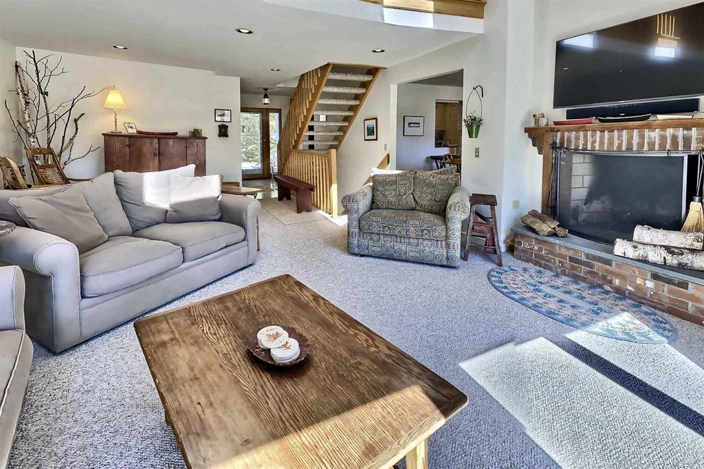 808 Jobs Creek Road Sunapee NH 03782