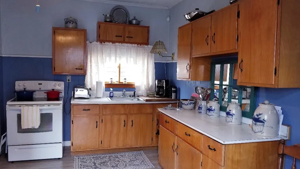 175 Madison Avenue Berlin NH 03570