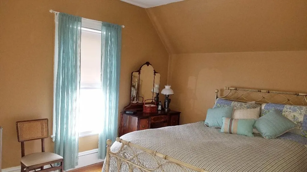 175 Madison Avenue Berlin NH 03570