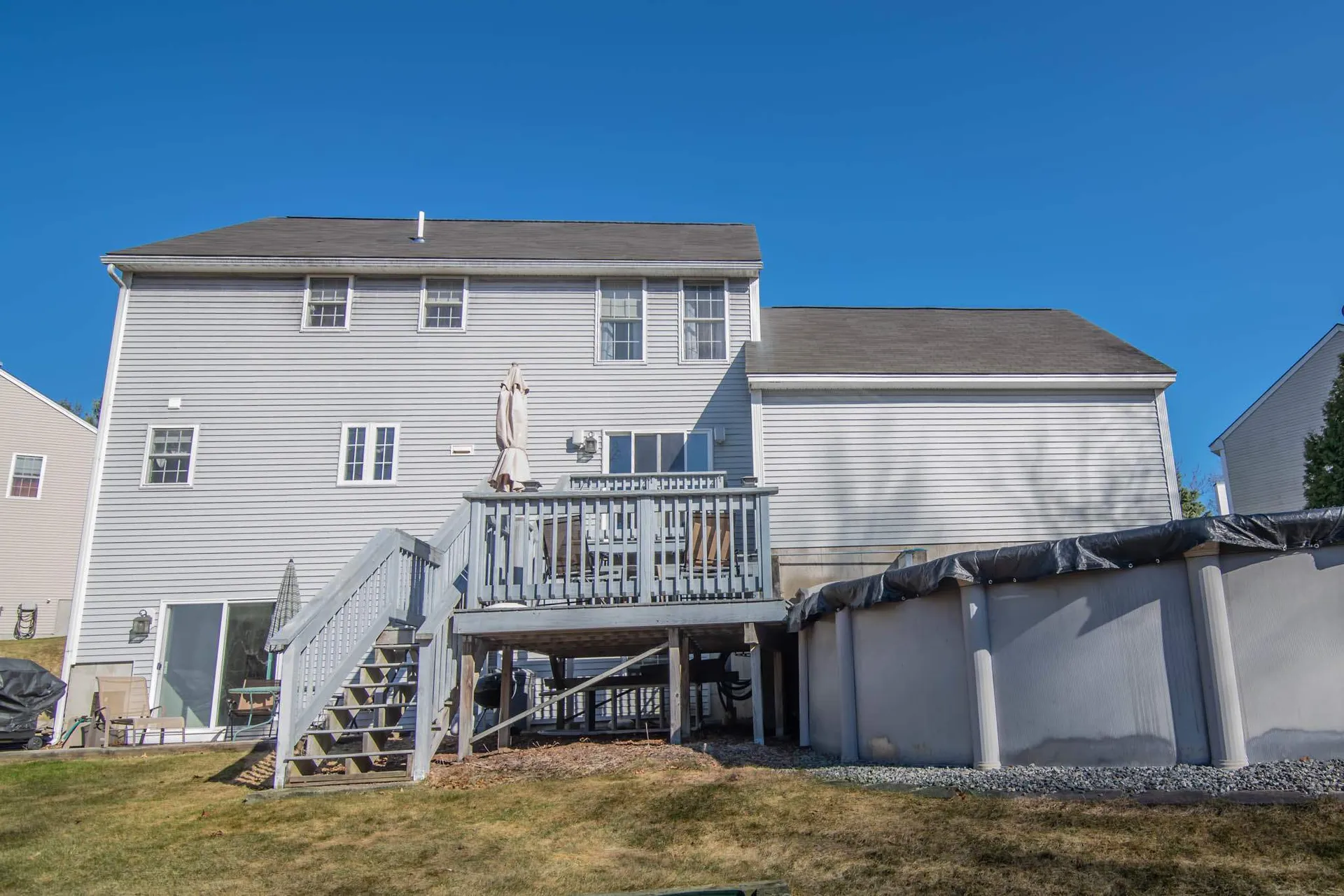 17 Meetinghouse Drive Londonderry NH 03053