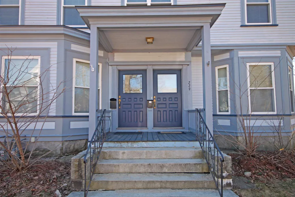 229 Prospect Street Manchester NH 03104