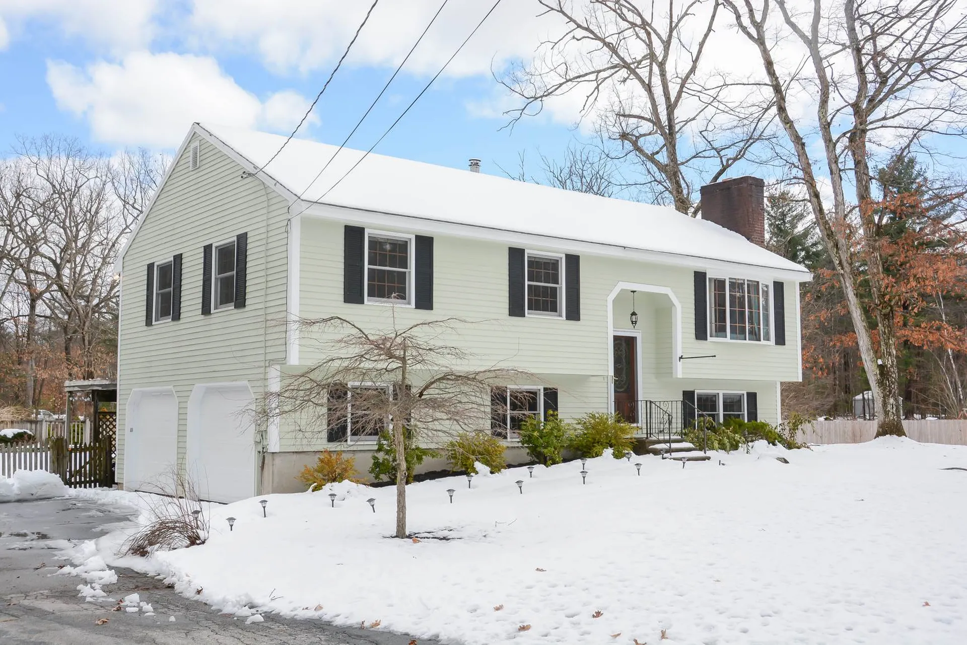 21 Pearson Street Litchfield NH 03052