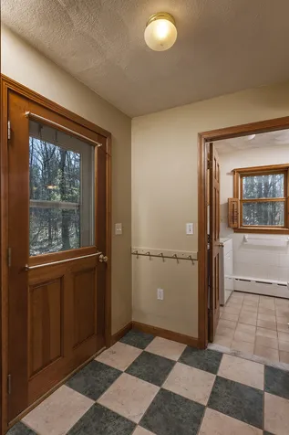 16 Donica Road York ME 03909