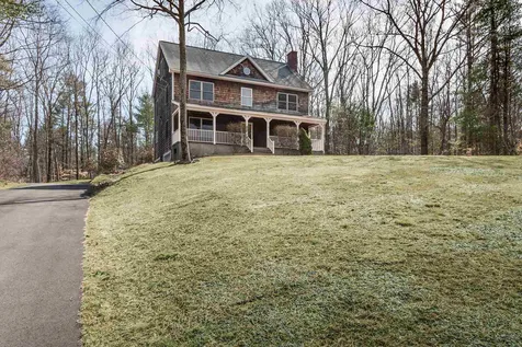 16 Donica Road York ME 03909