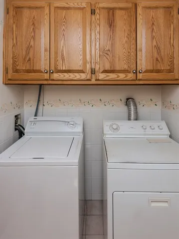 16 Donica Road York ME 03909