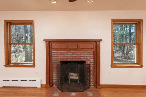 16 Donica Road York ME 03909