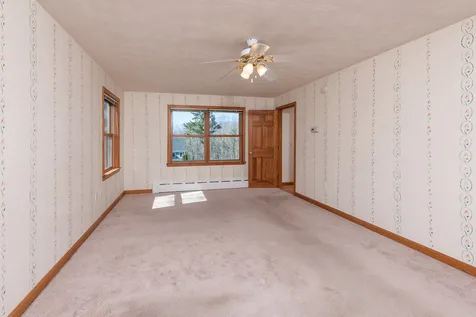 16 Donica Road York ME 03909