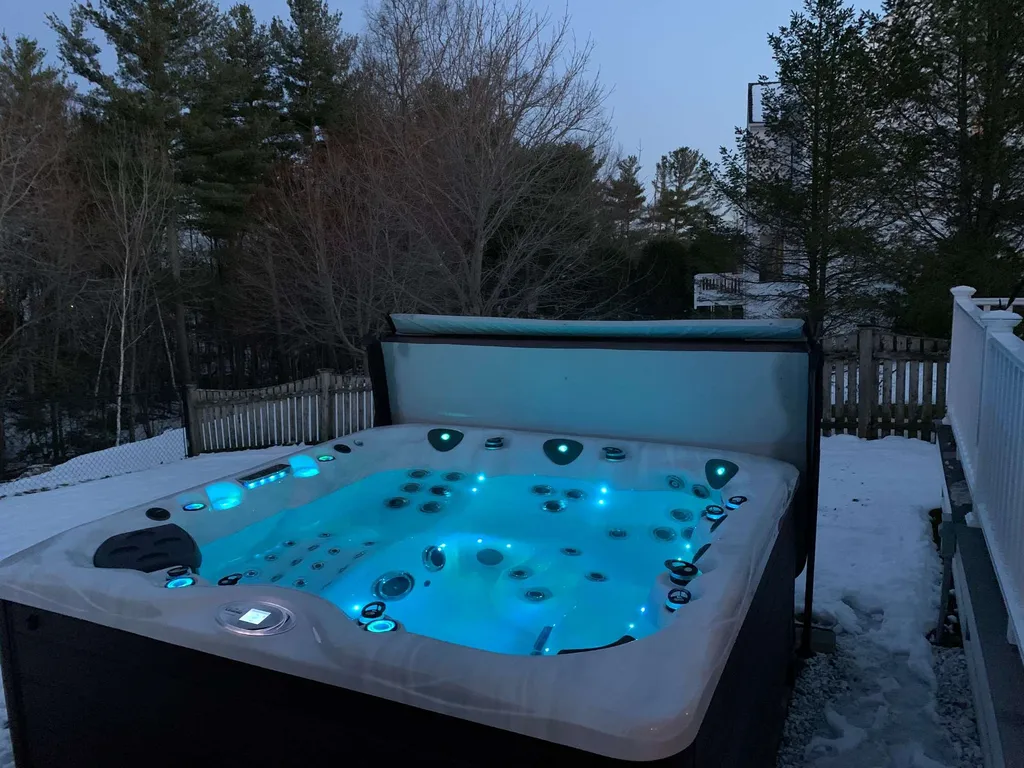 31 Hawk Drive Salem NH 03079
