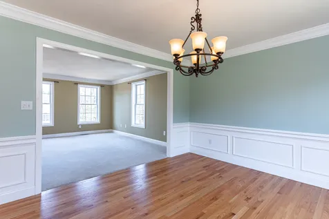 31 Hawk Drive Salem NH 03079