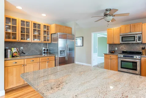 31 Hawk Drive Salem NH 03079