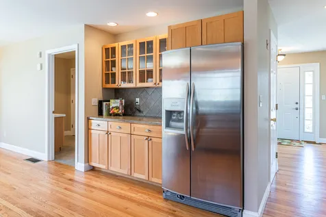 31 Hawk Drive Salem NH 03079