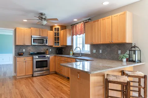 31 Hawk Drive Salem NH 03079