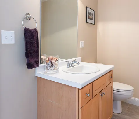 31 Hawk Drive Salem NH 03079